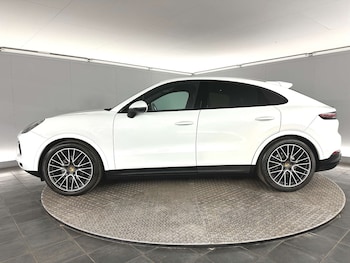 Used Porsche Cayenne 2019 for sale - 77590715: Photo