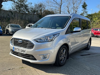 Used Ford Grand Tourneo Connect 2020 for sale - 77950380: Photo