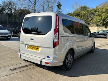 Used Ford Grand Tourneo Connect 2020 for sale - 77950380: Photo