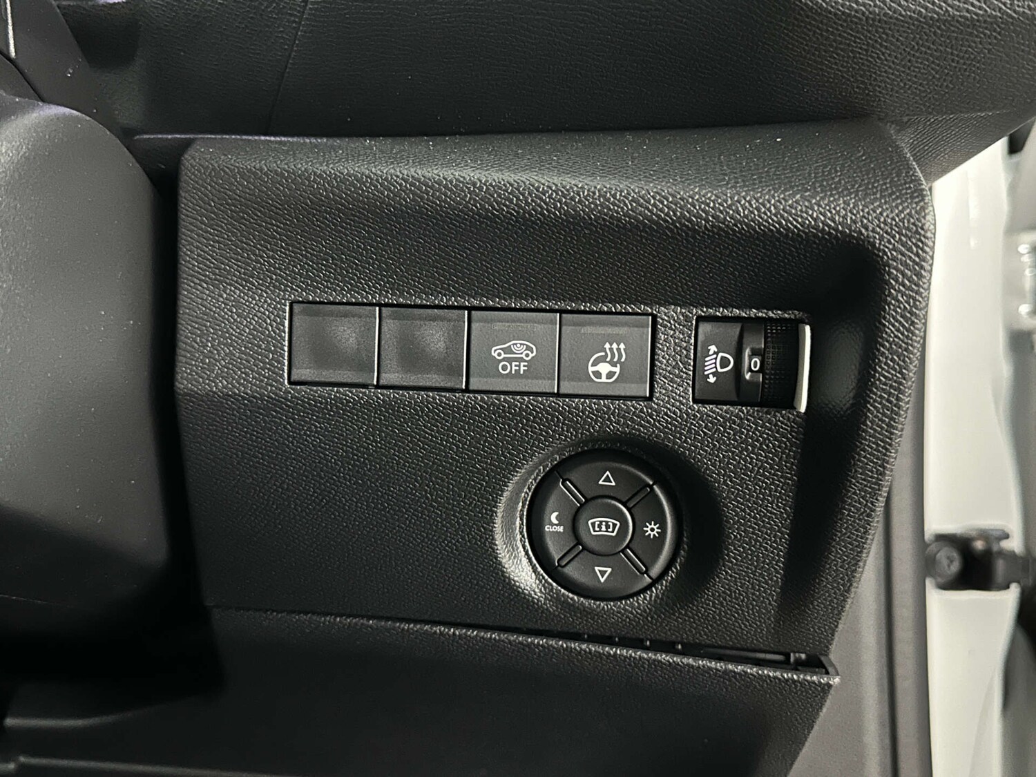 Used Citroen C4 2024 for sale - 77590812: Photo 18