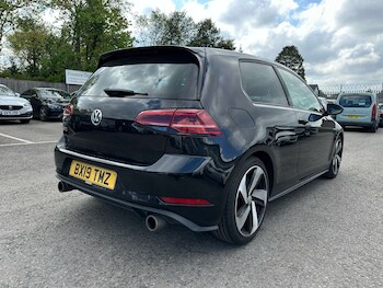 Used Volkswagen Golf 2019 for sale - 78324619: Photo