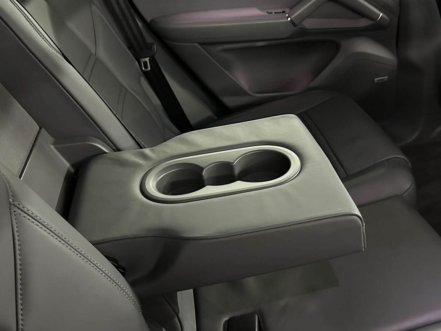 Used Porsche Cayenne 2019 for sale - 77759661: Photo 50