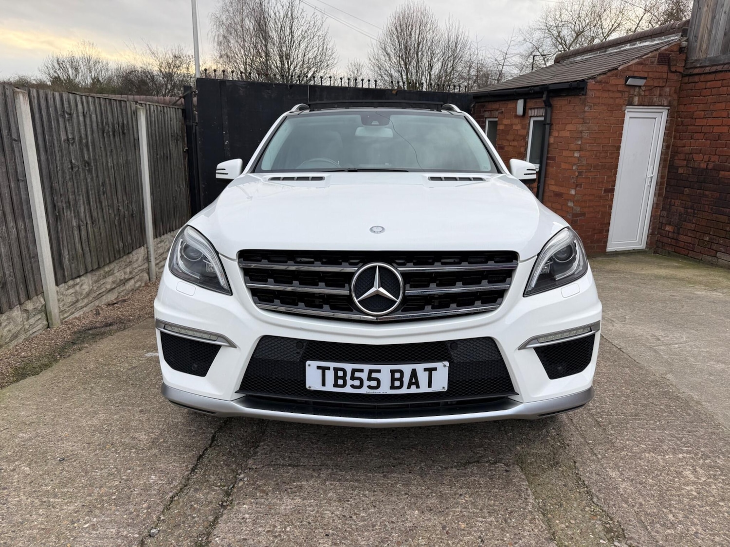 Used Mercedes-Benz M Class for sale - 77670418: Photo 2