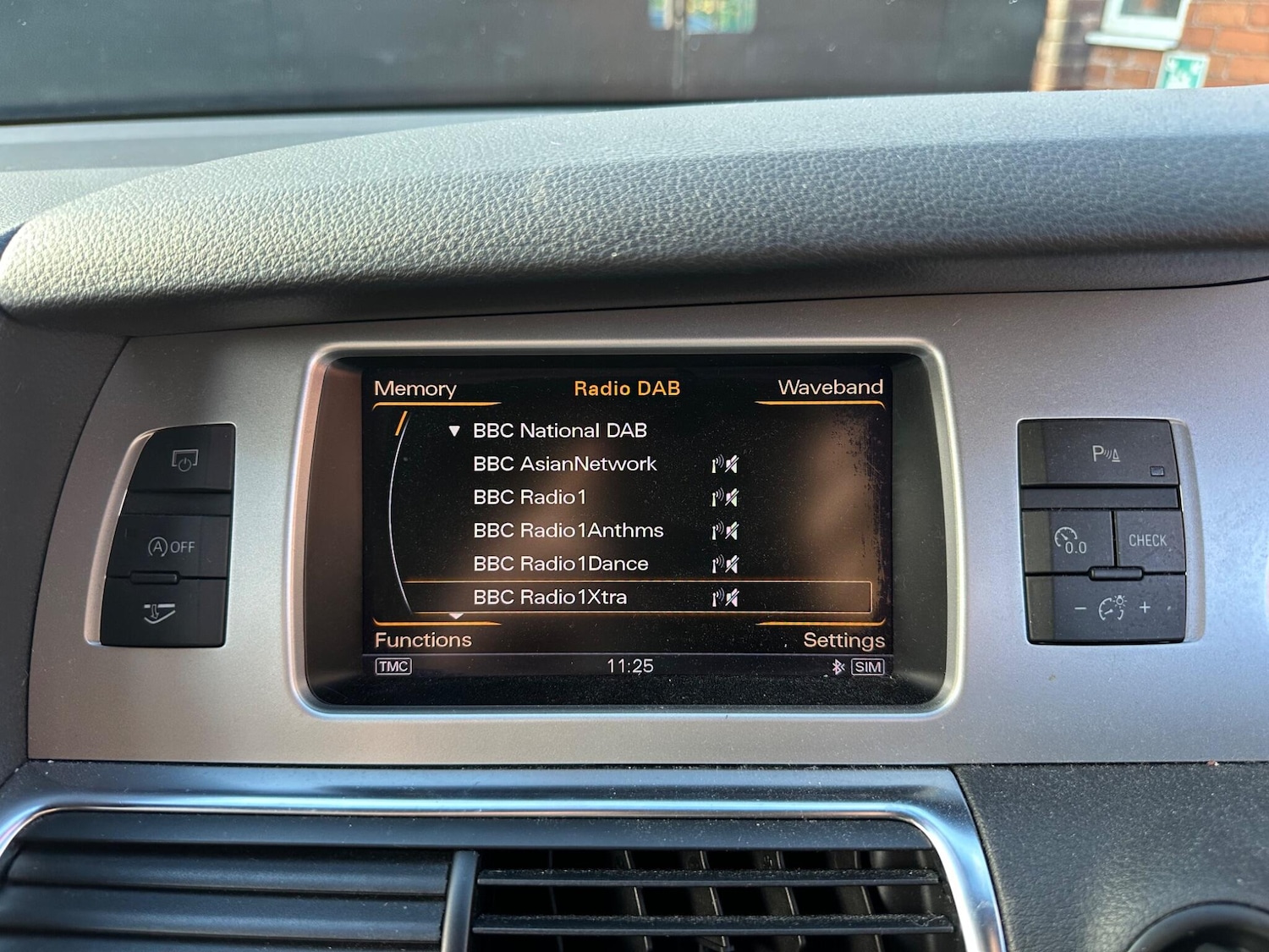 Used Audi Q7 2013 for sale - 76572513: Photo 22