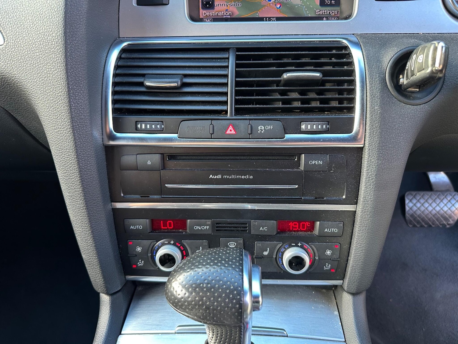 Used Audi Q7 2013 for sale - 76572513: Photo 24