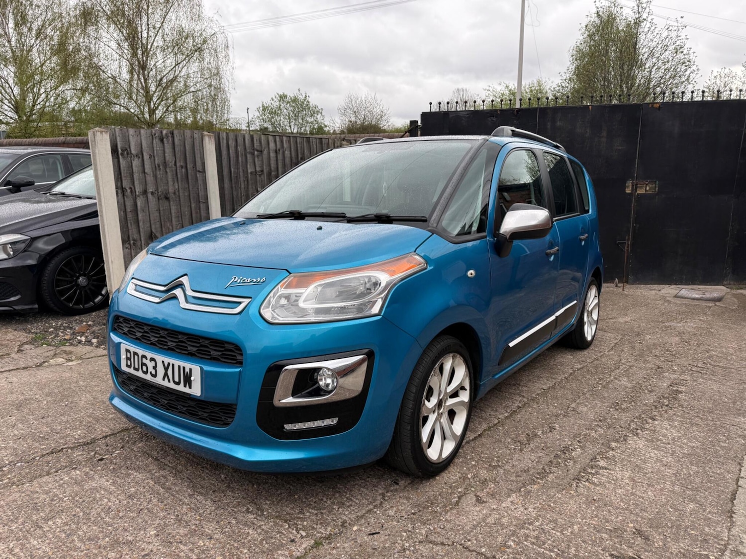 Used Citroen C3 Picasso 2013 for sale - 78184270: Photo 3