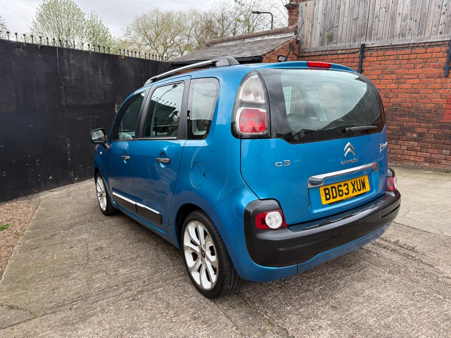 Used Citroen C3 Picasso 2013 for sale - 78184270: Photo 4