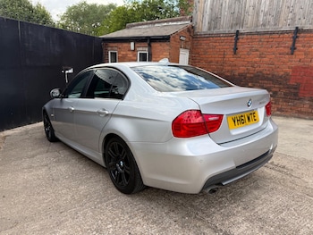 Used BMW 3 Series 2011 for sale - 75697437: Photo