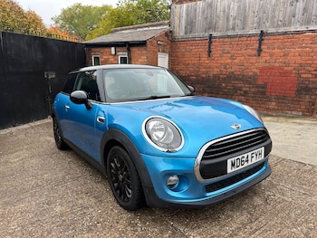Used MINI Hatch 2015 for sale - 76988679: Photo