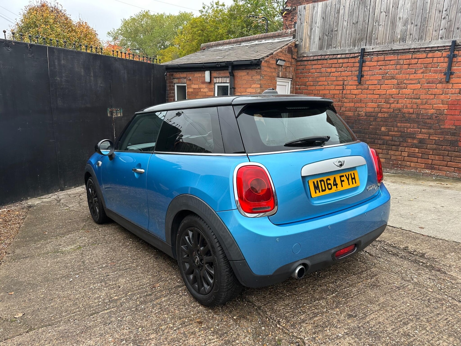 Used MINI Hatch 2015 for sale - 76988679: Photo 4