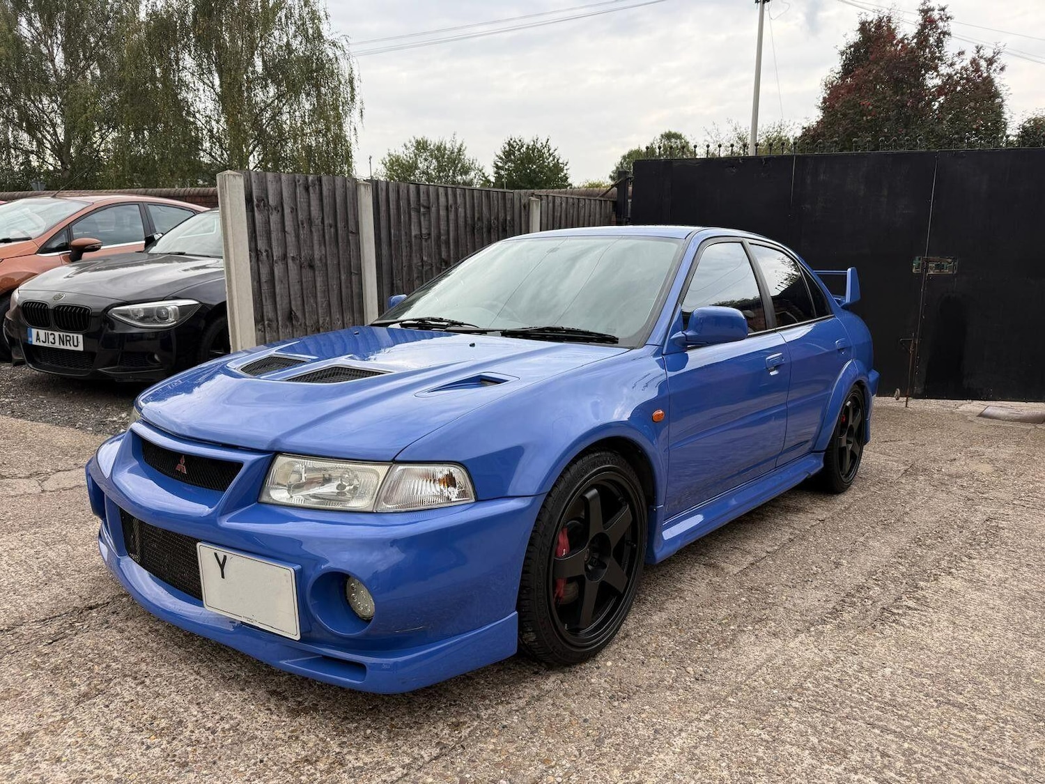 Used Mitsubishi Lancer 2001 for sale - 76200121: Photo 3