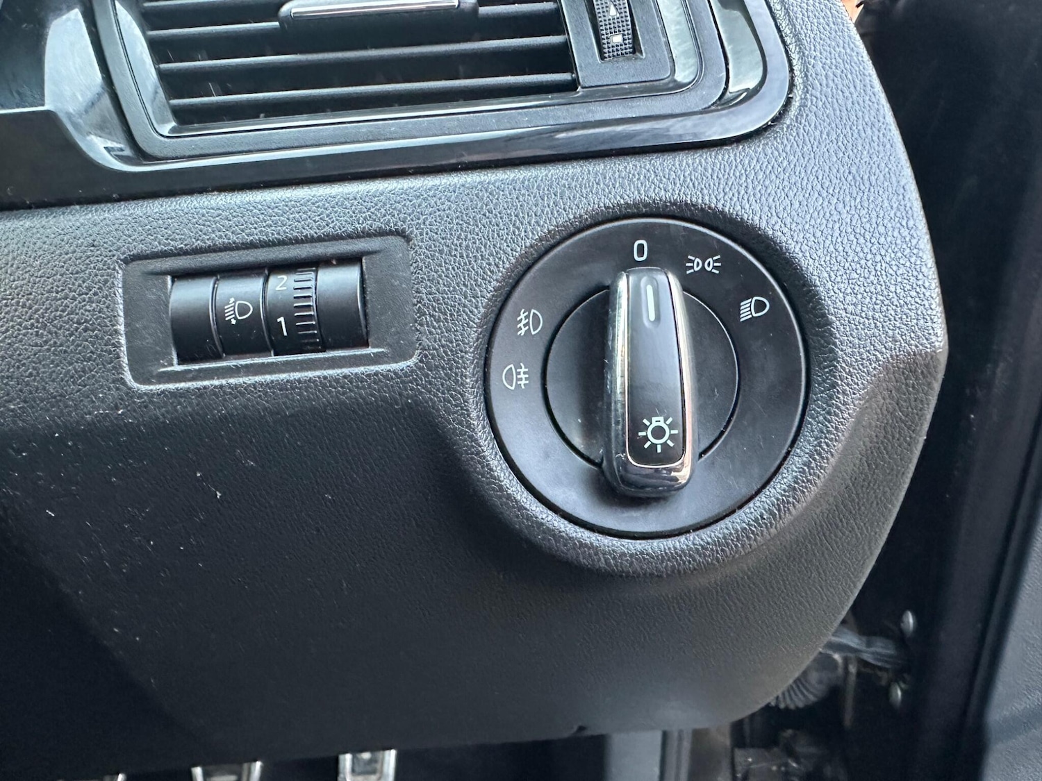 Used Skoda Rapid 2014 for sale - 77143938: Photo 14