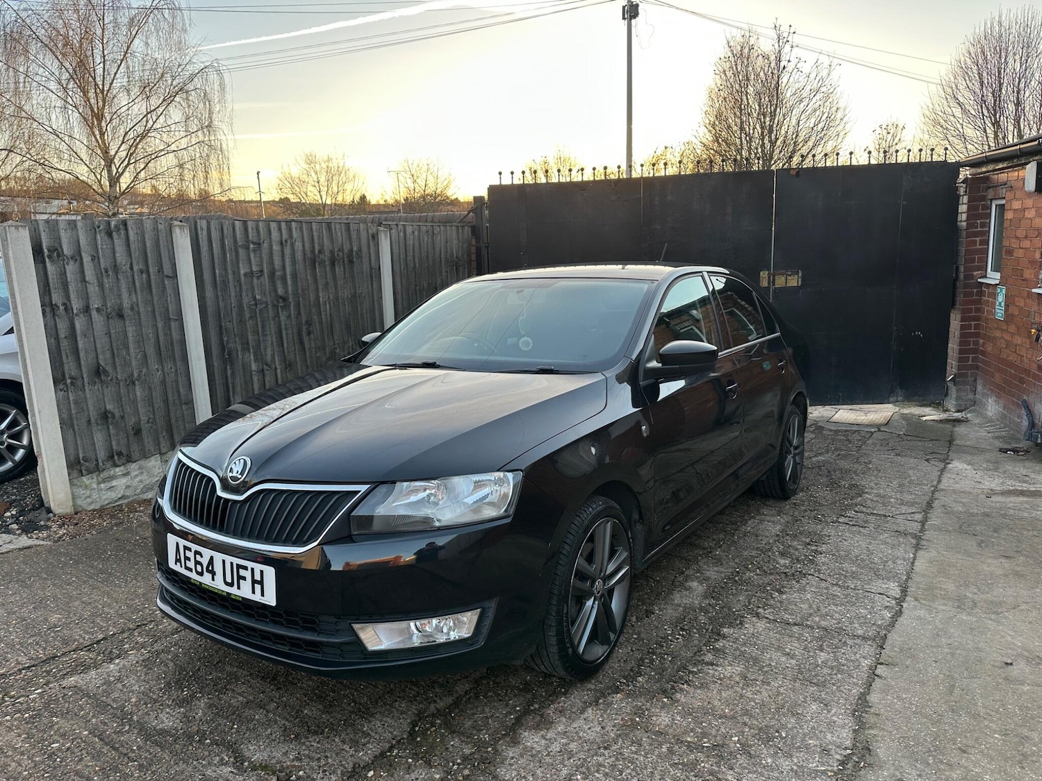 Used Skoda Rapid 2014 for sale - 77143938: Photo 3