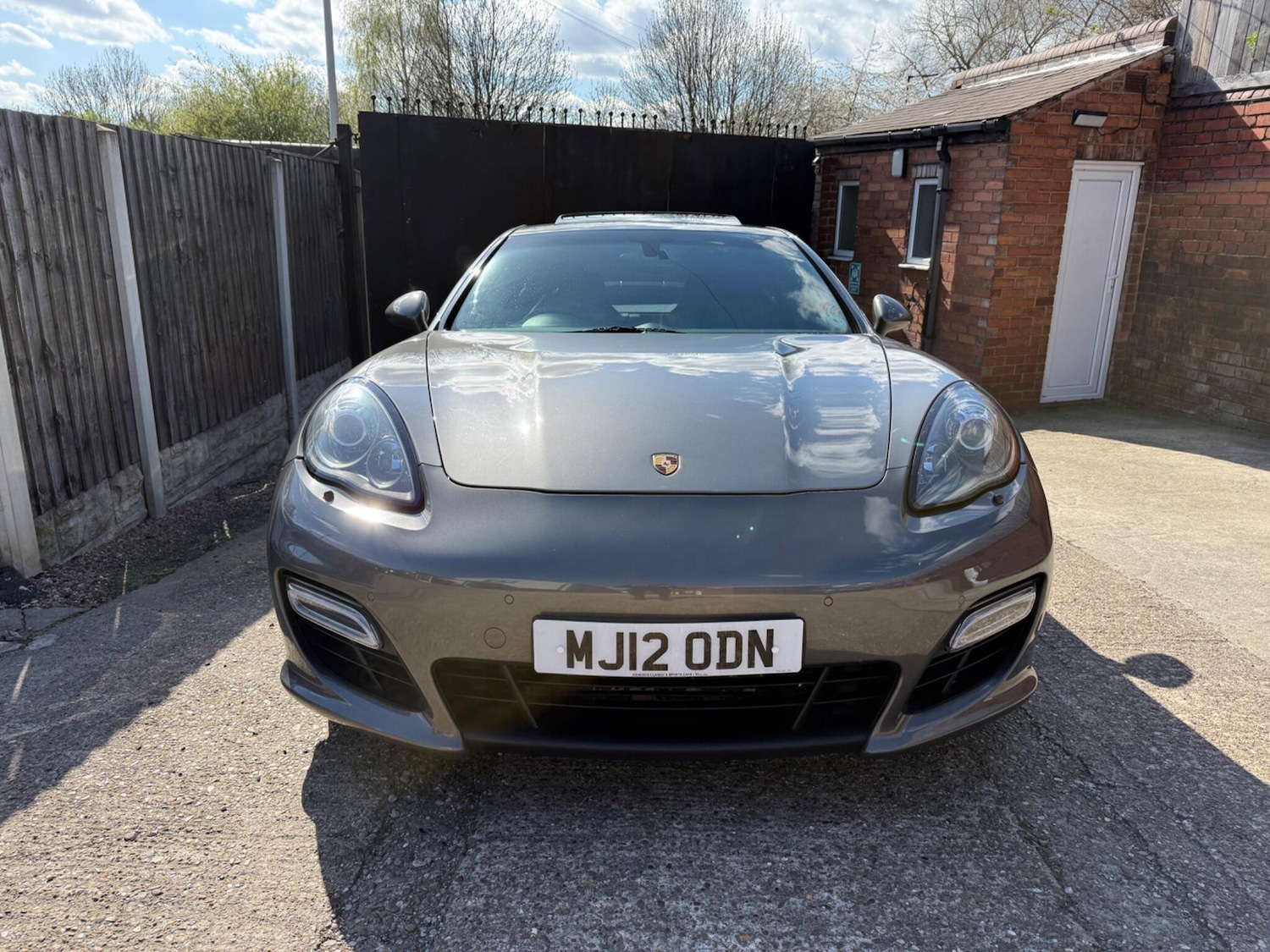Used Porsche Panamera 2012 for sale - 78115777: Photo 2