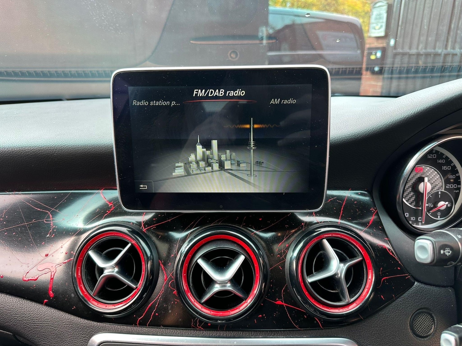 Used Mercedes-Benz GLA 2016 for sale - 76337129: Photo 17