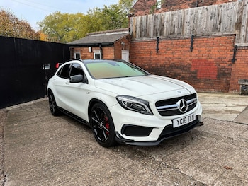 Mercedes-Benz - GLA