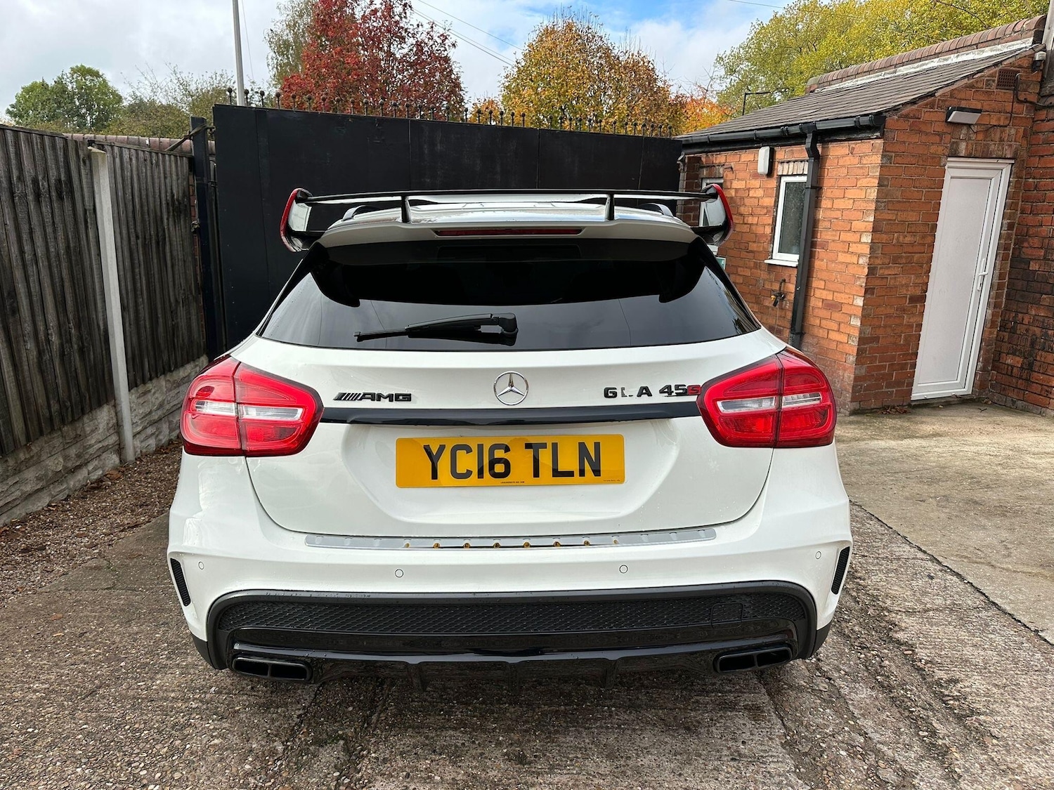 Used Mercedes-Benz GLA 2016 for sale - 76337129: Photo 5
