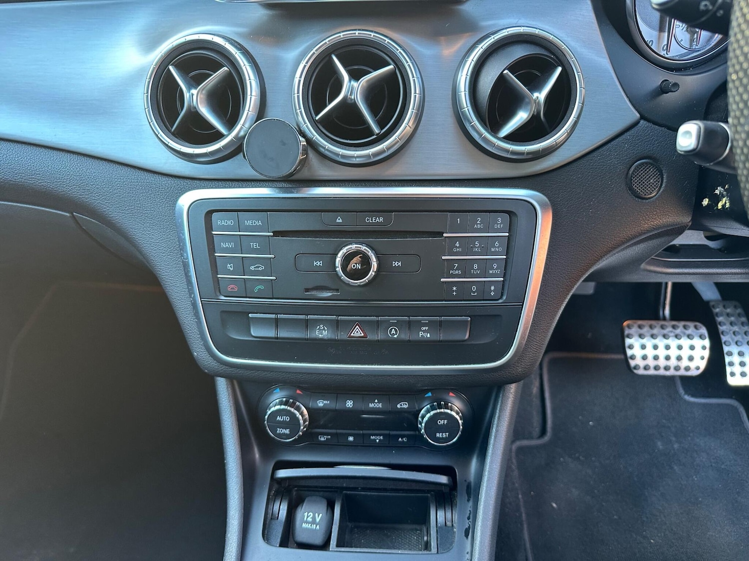 Used Mercedes-Benz CLA 2015 for sale - 76200772: Photo 19