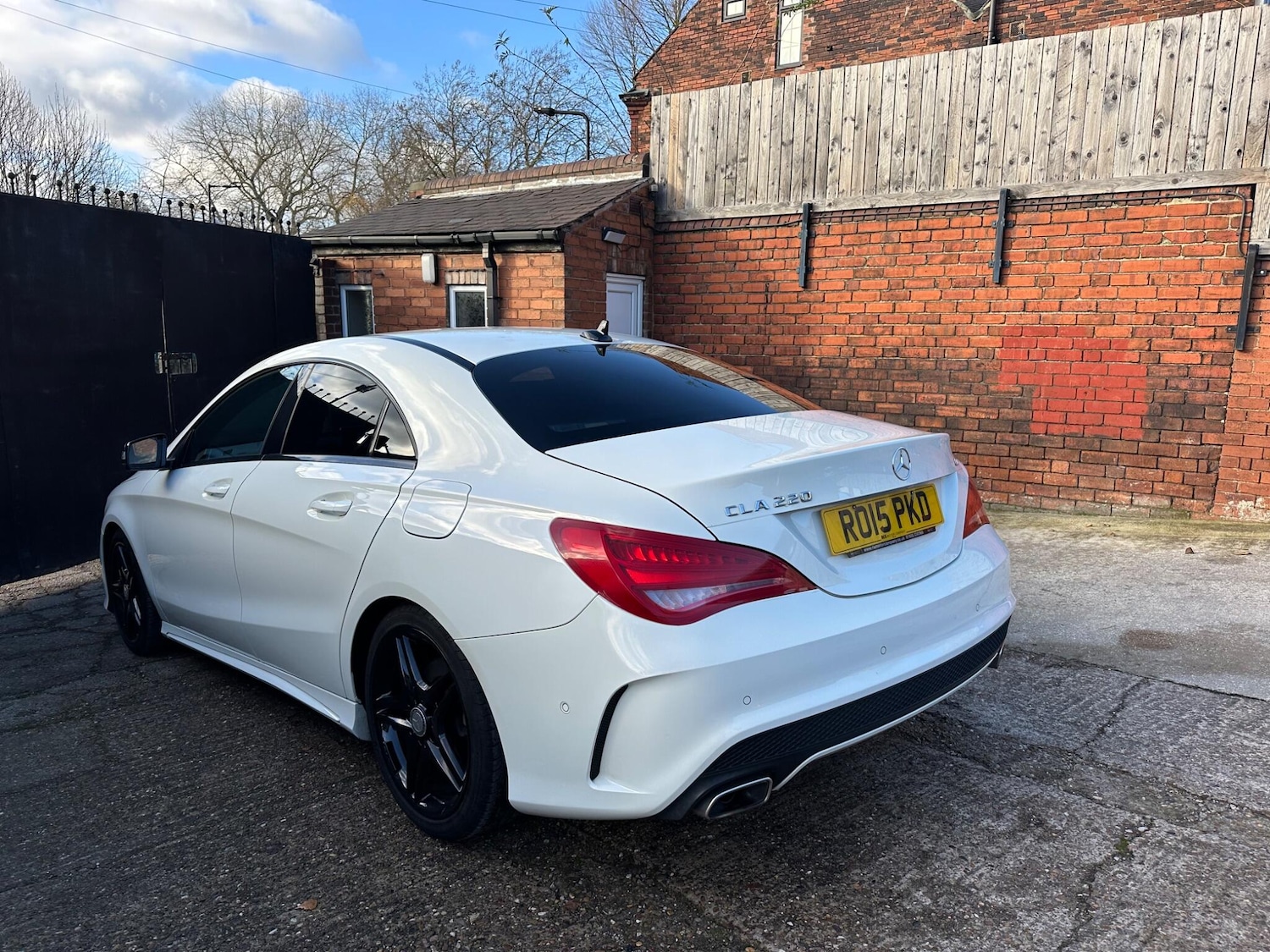 Used Mercedes-Benz CLA 2015 for sale - 76200772: Photo 4