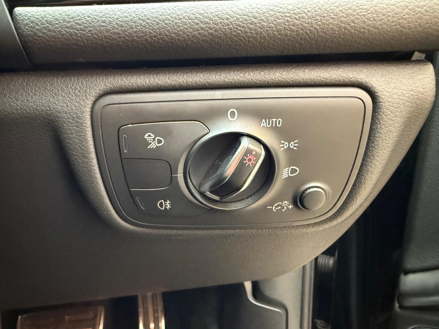 Used Audi A6 2015 for sale - 76995445: Photo 23