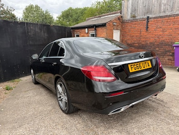 Used Mercedes-Benz E Class 2016 for sale - 79361302: Photo