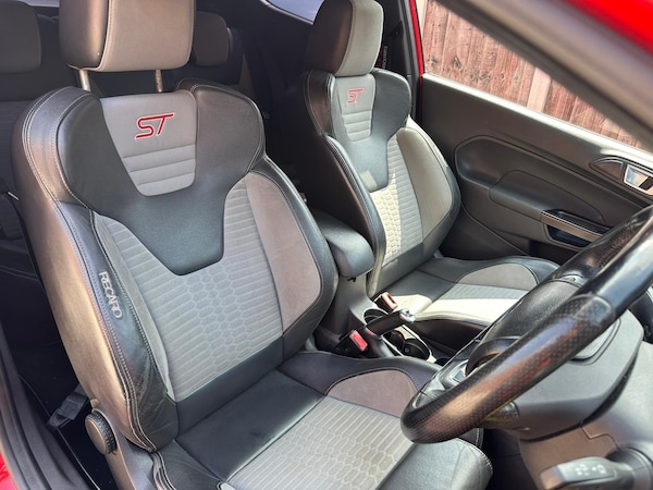 Used Ford Fiesta 2014 for sale - 74822677: Photo 10