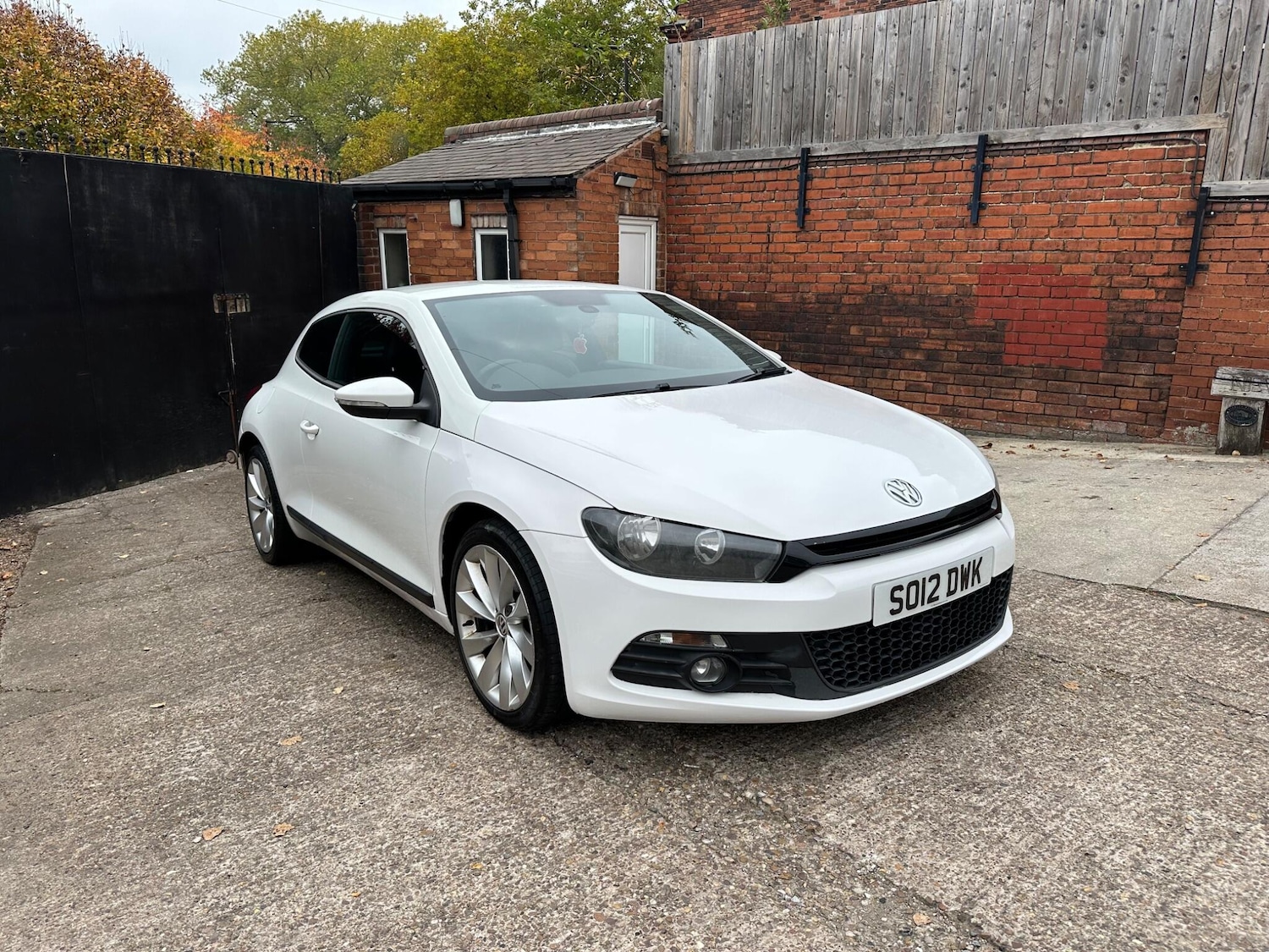 Used Volkswagen Scirocco 2012 for sale - 76539110: Photo 1