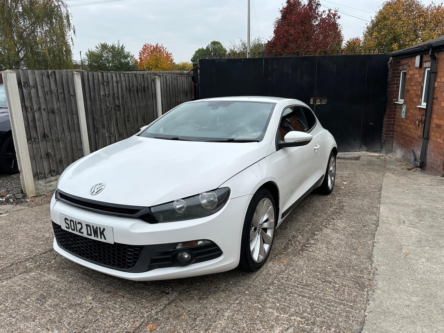 Used Volkswagen Scirocco 2012 for sale - 76539110: Photo 3