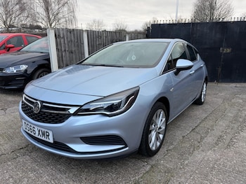 Used Vauxhall Astra 2016 for sale - 77671649: Photo