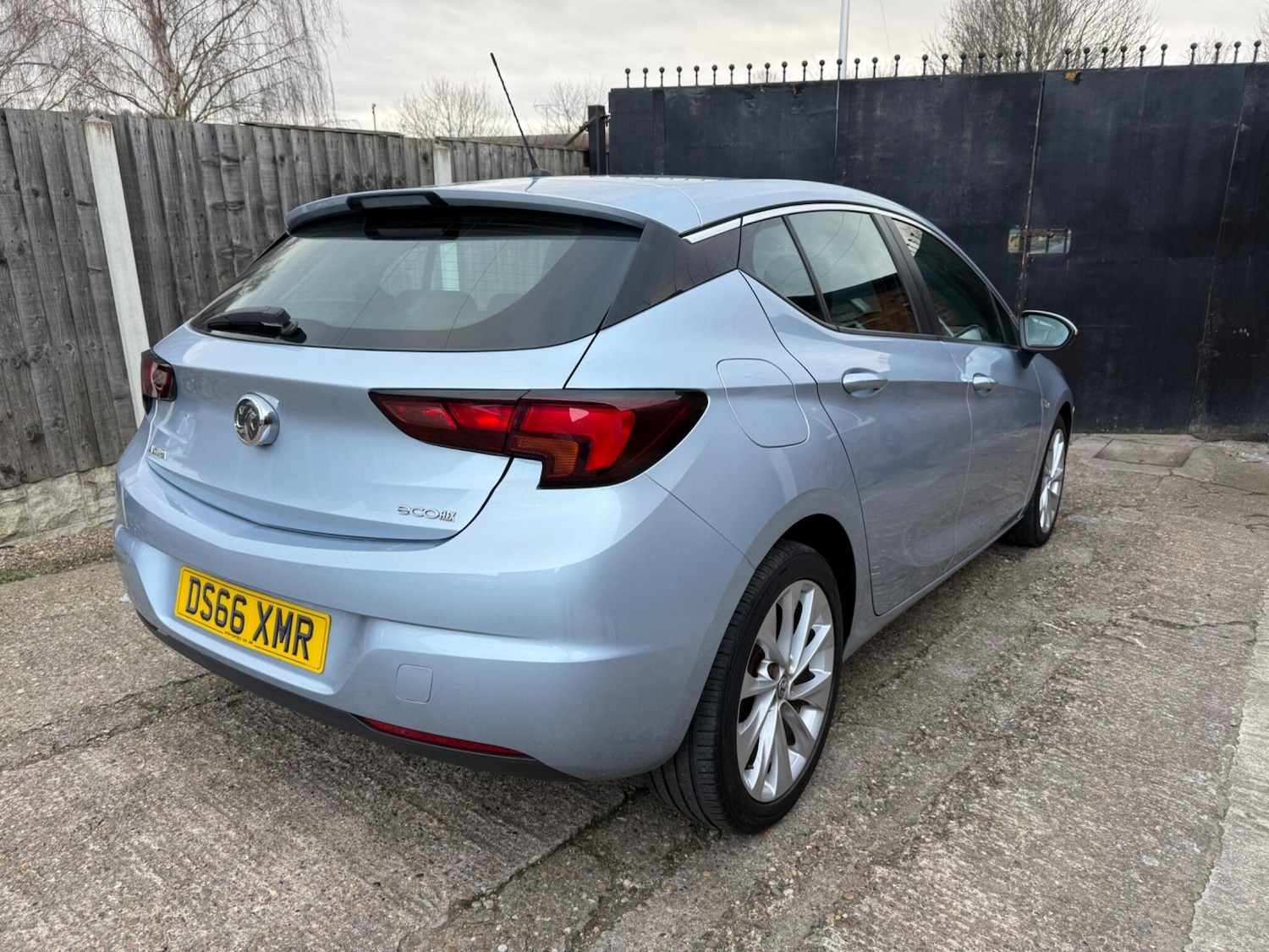 Used Vauxhall Astra 2016 for sale - 77671649: Photo 6