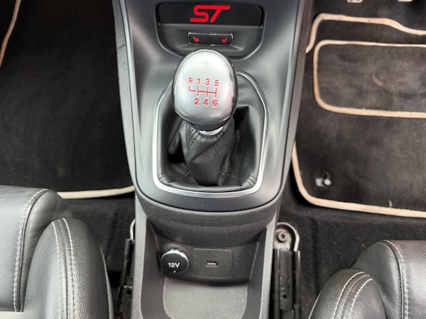 Used Ford Fiesta 2017 for sale - 76200741: Photo 23