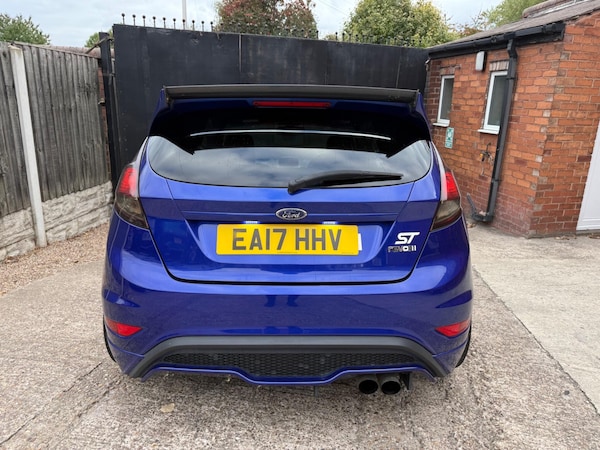 Used Ford Fiesta 2017 for sale - 76200741: Photo 5