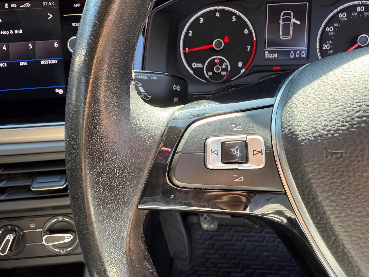 Used Volkswagen Polo for sale - 77305706: Photo 15