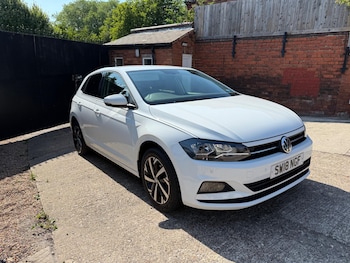 Used Volkswagen Polo 2018 for sale - 77305706: Photo