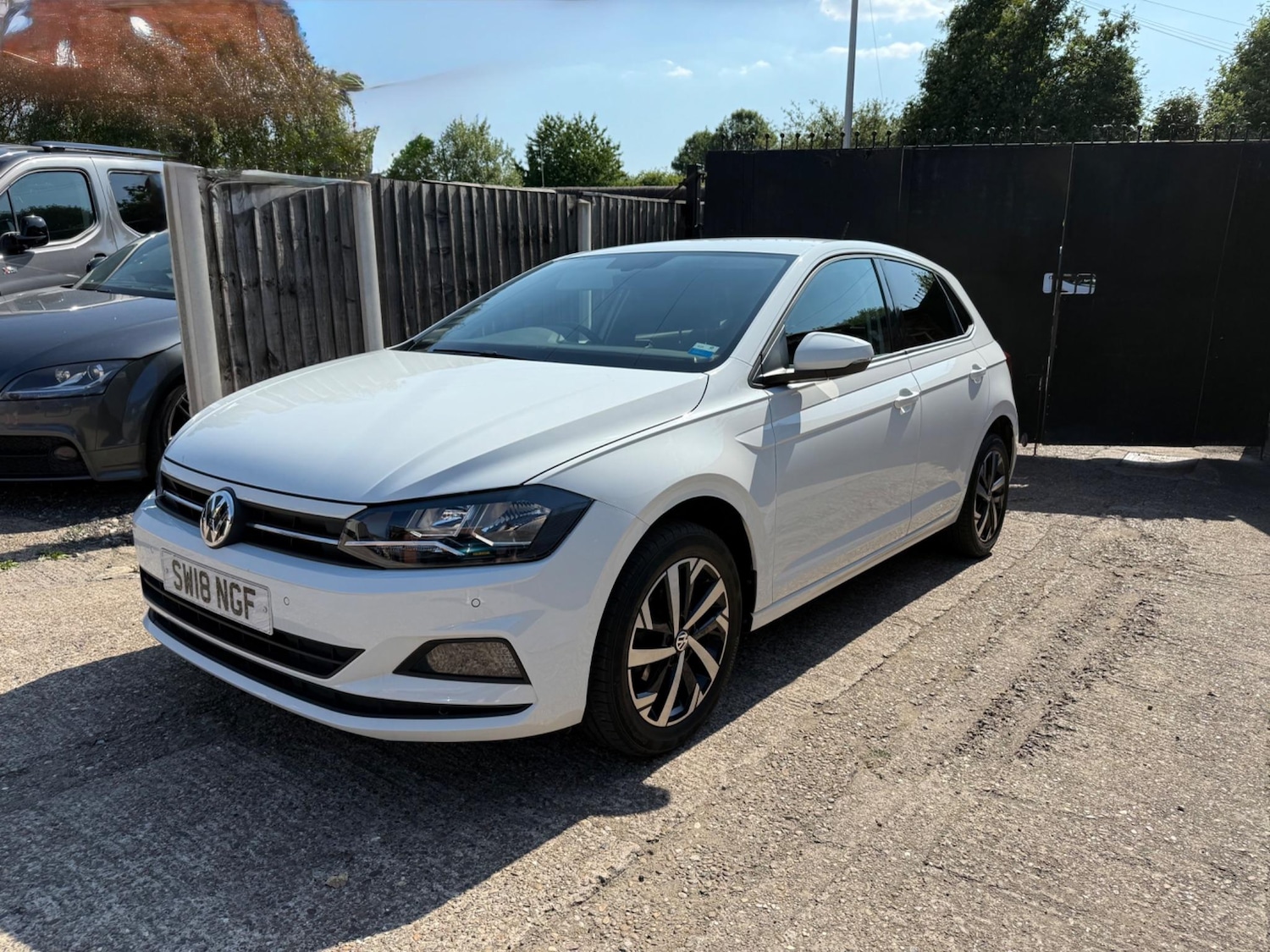 Used Volkswagen Polo for sale - 77305706: Photo 3