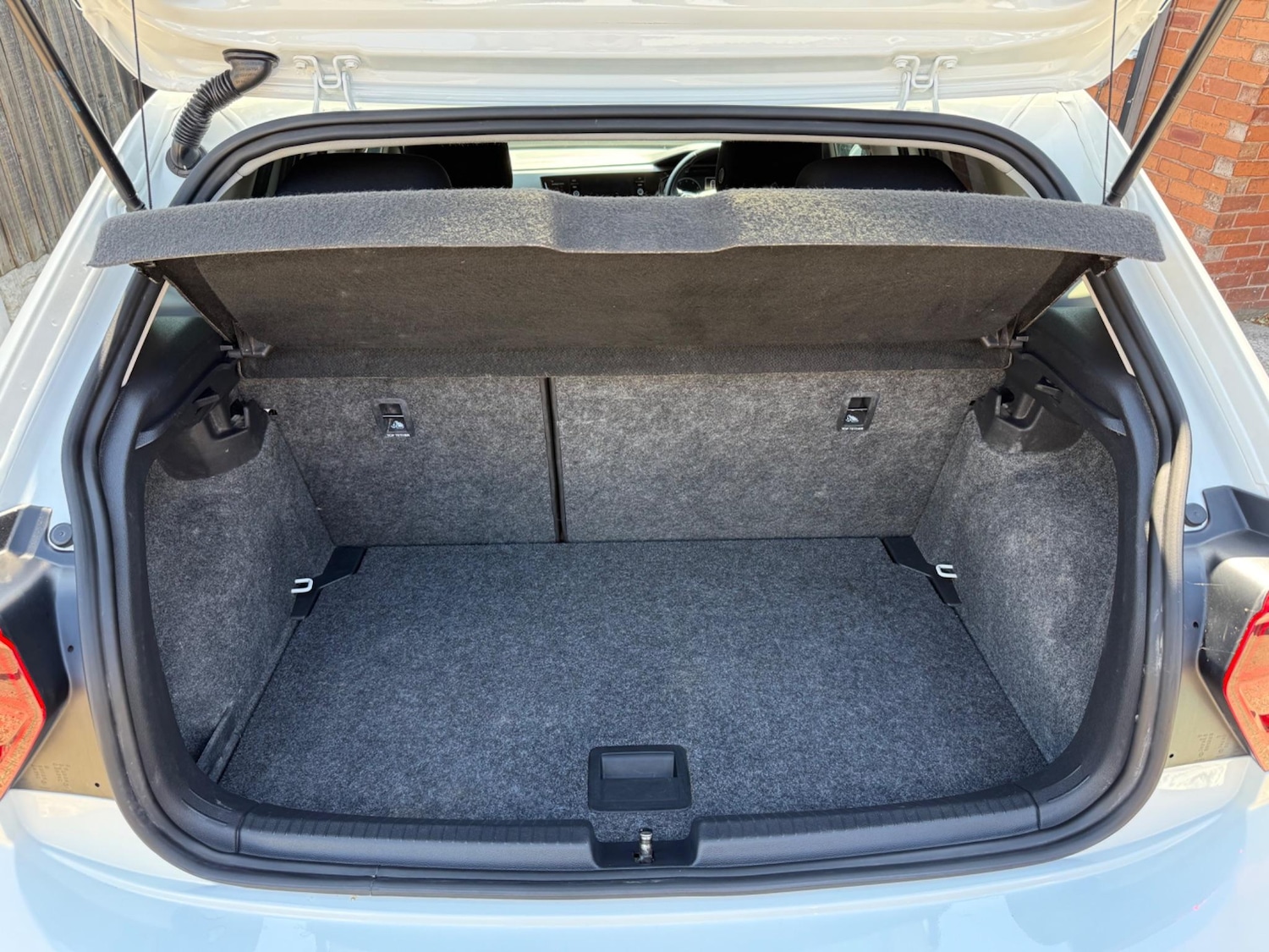 Used Volkswagen Polo for sale - 77305706: Photo 8