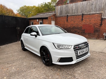 2014 (64) - S1 TFSI Quattro 3dr