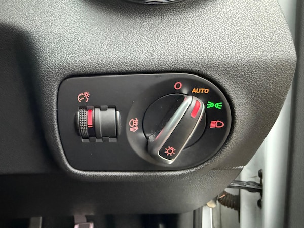 Used Audi A1 2014 for sale - 76314546: Photo 25