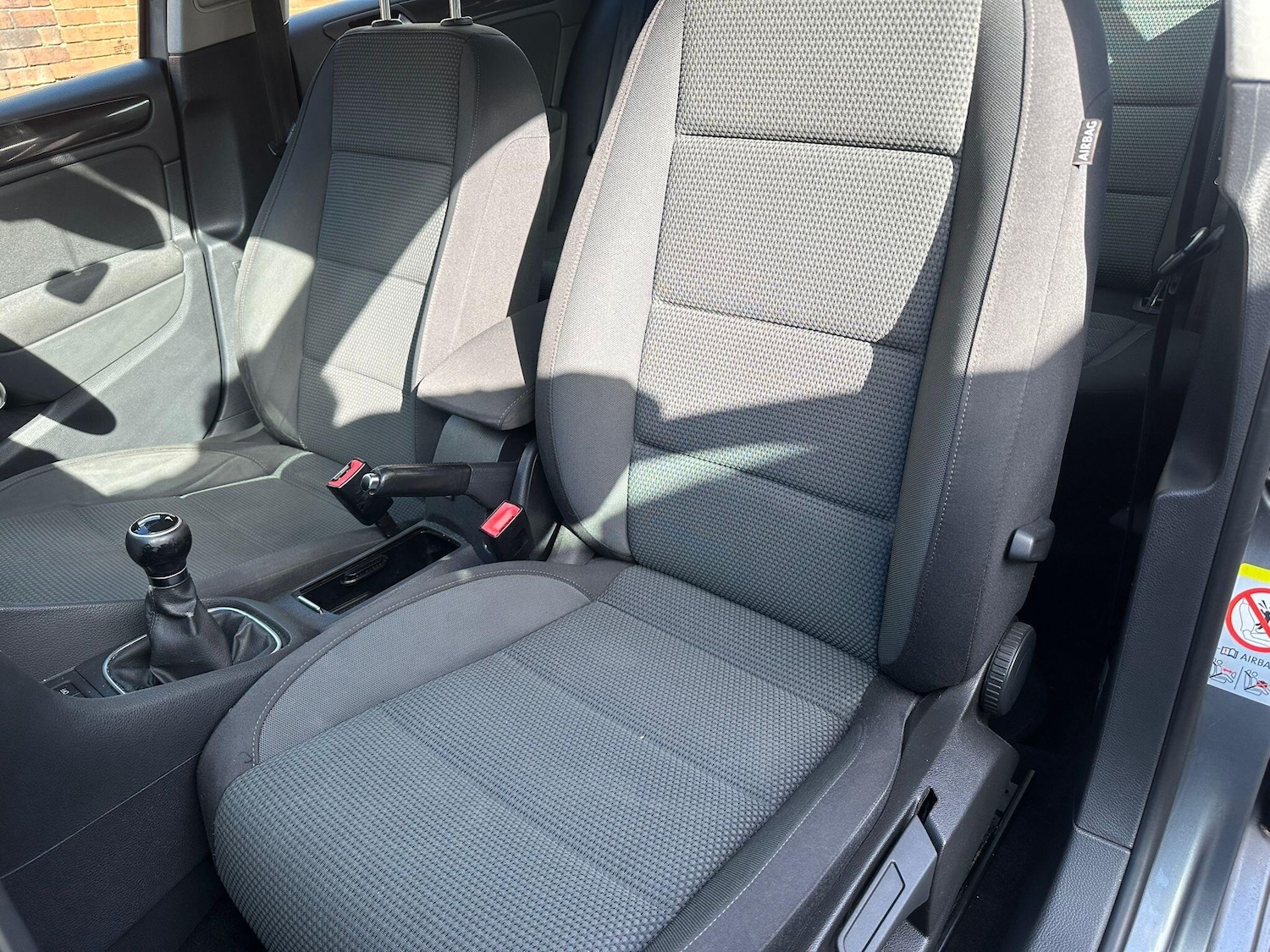 Used Volkswagen Golf 2011 for sale - 76336581: Photo 11
