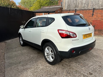 Used Nissan Qashqai 2013 for sale - 76226781: Photo 4