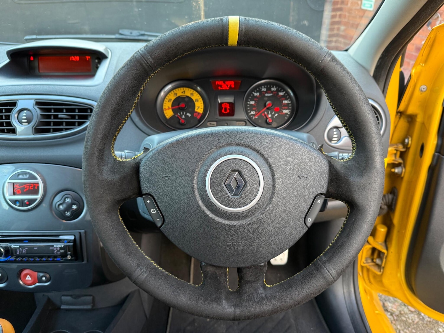 Used Renault Clio 2009 for sale - 77175584: Photo 15