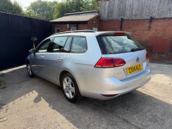Used Volkswagen Golf 2014 for sale - 75363497: Photo