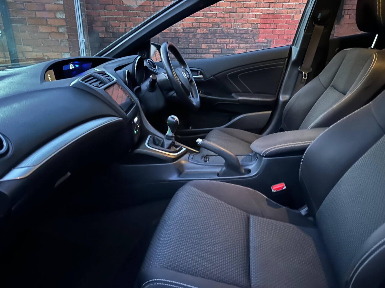 Used Honda Civic 2015 for sale - 76633349: Photo 10