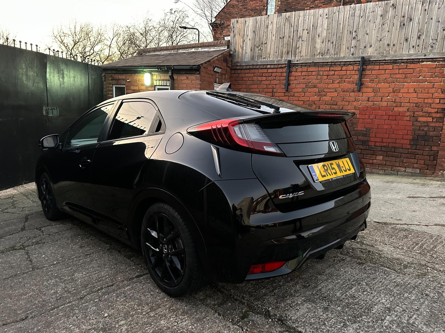 Used Honda Civic 2015 for sale - 76633349: Photo 4