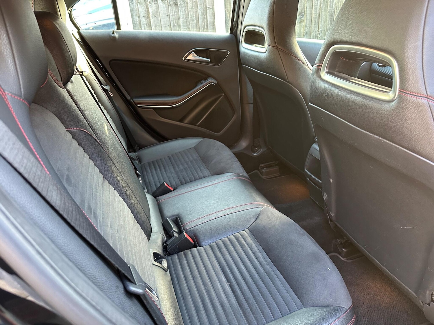 Used Mercedes-Benz A-Class 2014 for sale - 76572547: Photo 11