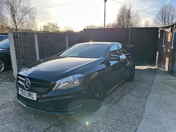 Used Mercedes-Benz A-Class 2014 for sale - 76572547: Photo