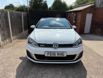 Used Volkswagen Golf 2016 for sale - 75140581: Photo
