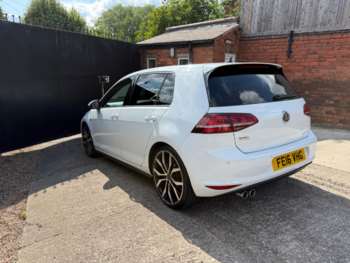 Used Volkswagen Golf 2016 for sale - 75140581: Photo