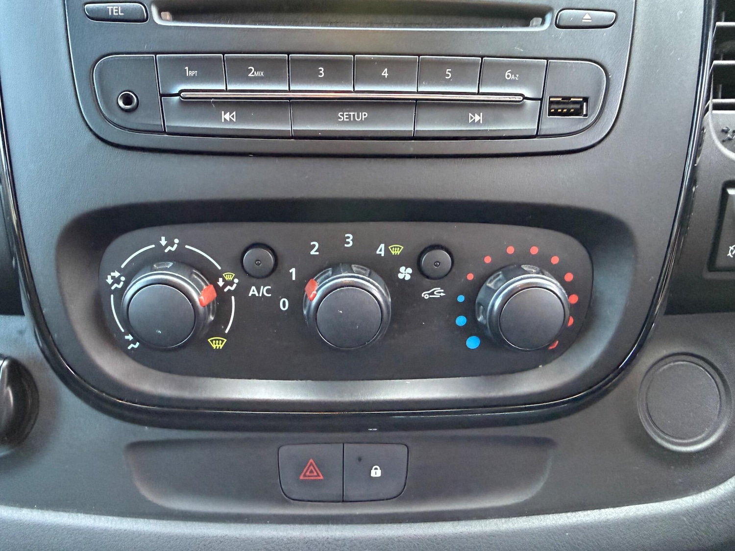 Used Vauxhall Vivaro 2018 for sale - 77724041: Photo 17