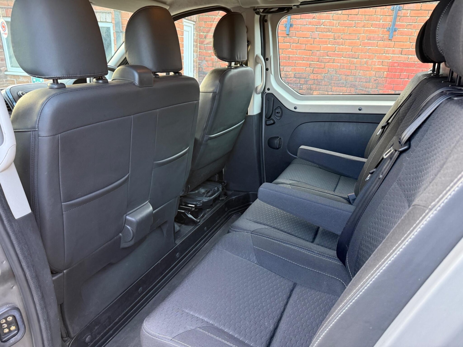 Used Vauxhall Vivaro 2018 for sale - 77724041: Photo 9